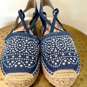 White Mountain Denim Silver Studded Size 8M